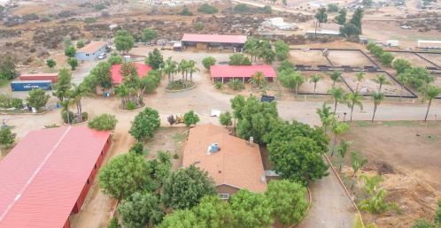 19030 Santa Rosa Mine Rd, Perris CA 92570-7769 exterior