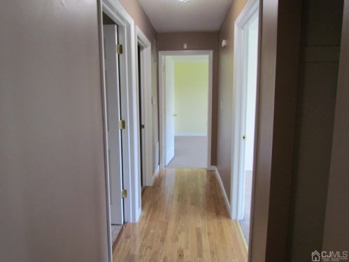 371 Lancaster Ct, Piscataway NJ exterior