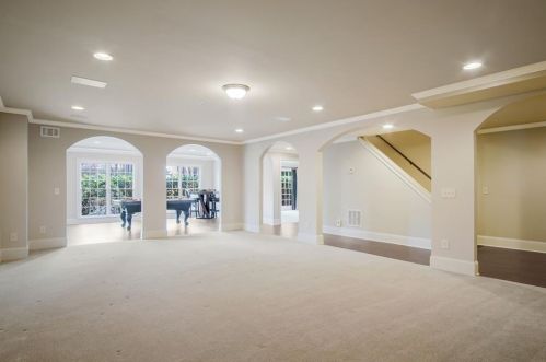 404 Colonsay Dr, Duluth GA 30097-4406 exterior