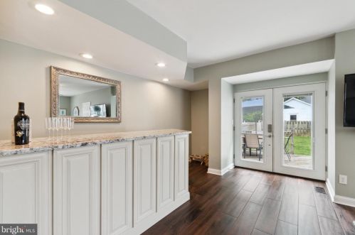 18 Pine St, Camden NJ  08106-1138 exterior