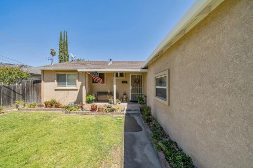 1906 Plaunt Dr, Modesto CA  95350-2641 exterior