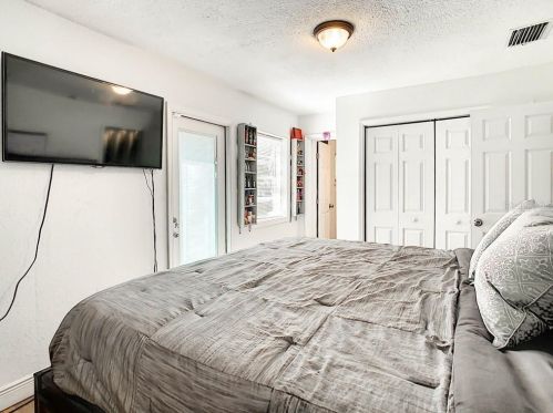 8302 22 St, Tampa FL 33604-2104 exterior