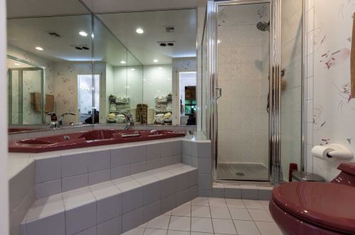 204 Dogwood Ct, Poughkeepsie NY exterior