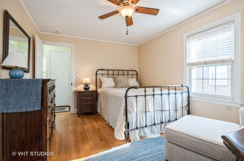 2041 74 Ct, Chicago IL 60707-3111 exterior