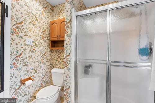 440 Berwyn Baptist Rd, Berwyn PA 19312-1447 exterior