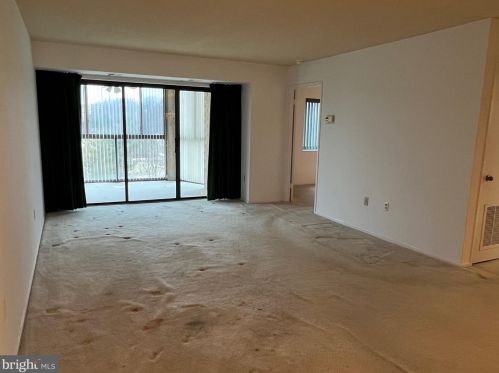 15101 Interlachen Dr, Silver Spring MD  20906-5601 exterior