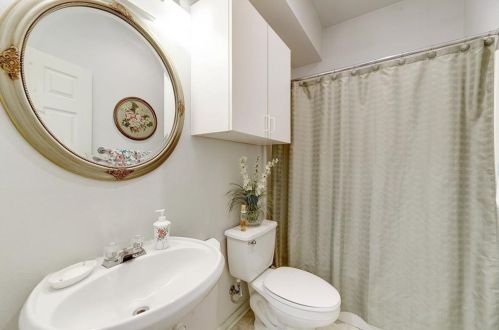 604 Fletcher St, Austin TX 78704-5031 exterior