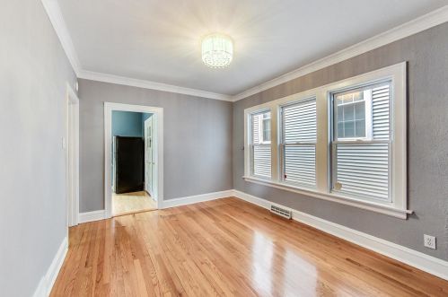 1521 Nelson St, Chicago IL  60657-3103 exterior