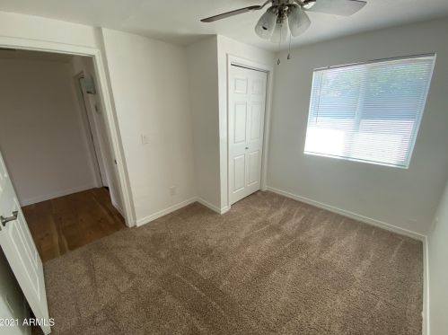 13827 11th St, Phoenix AZ  85022-4316 exterior