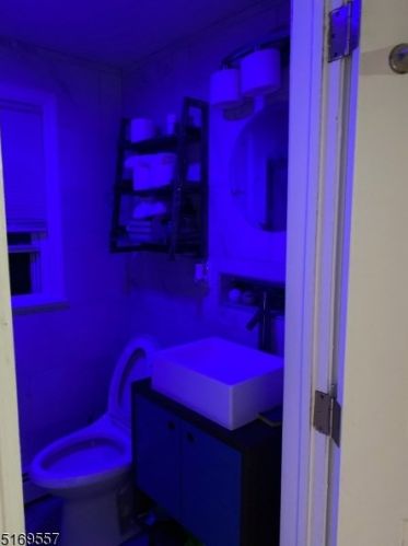 81 Carbon St, Paterson NJ  07522-1209 exterior