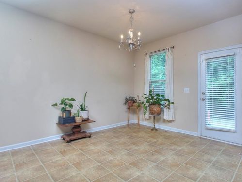 2241 Capella Cir, Atlanta GA  30331-3864 exterior