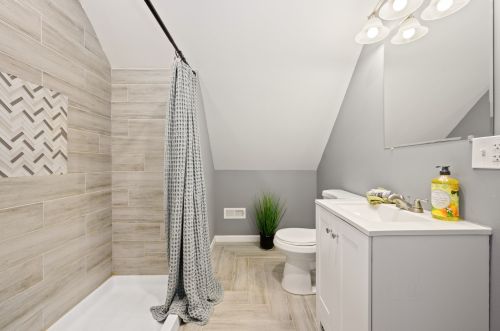 2038 Kildare Ave, Chicago IL 60803-2105 exterior