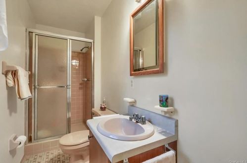 19 Starhaven Ave, Middletown NY 10940-4617 exterior