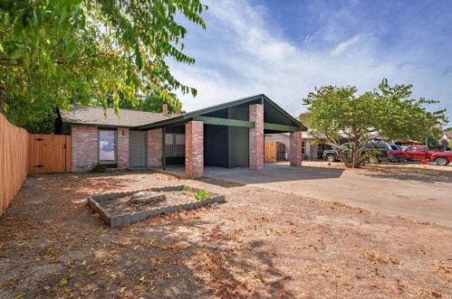 903 Fieldwood Dr, Austin TX 78758-5705 exterior