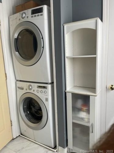 20 Frd Ln, Torrington CT 06790-7402 exterior