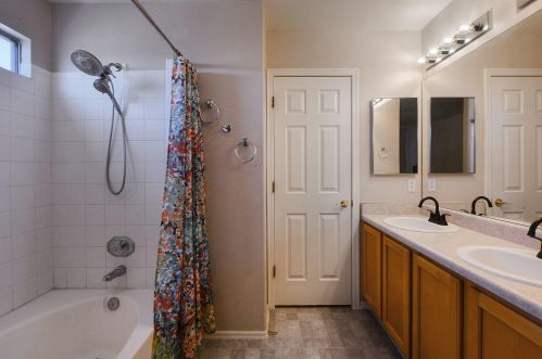 8822 Lions Spring Pl, Tucson AZ  85747-5658 exterior