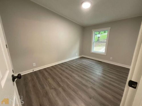 3235 Joe Parker Rd, Gainesville GA 30507-7995 exterior