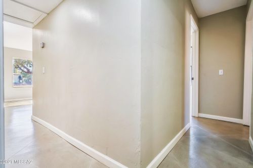 4137 1 St, Tucson AZ 85711-1510 exterior