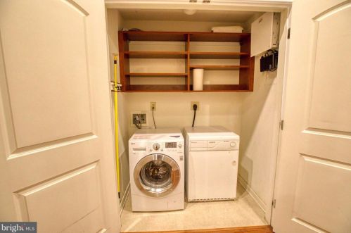 130 2nd St, Philadelphia PA exterior