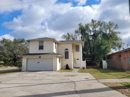 8613 15th St, Tampa, FL 33604-1909