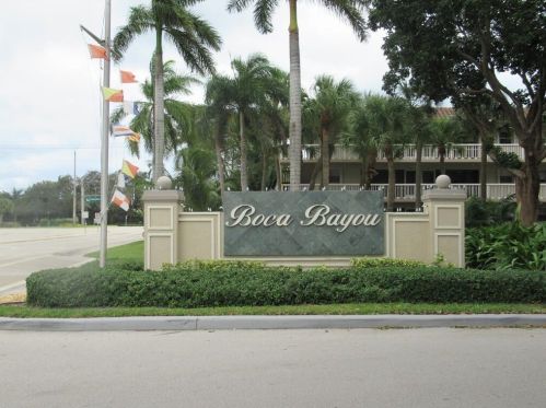 22 Royal Palm Way, Boca Raton FL  33432-7877 exterior