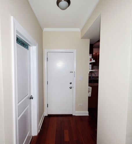 7621 Greenview Ave, Chicago IL  60626-1202 exterior