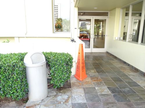 3161 Ala Ilima St, Honolulu HI 96818-3055 exterior