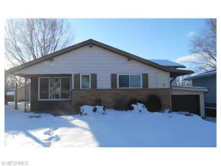 4374 Valleyside Rd, Cleveland, OH 44135-1048