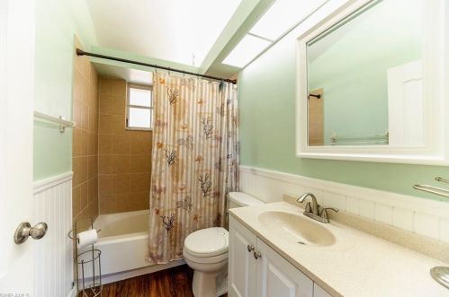 2784 47 St, Naples FL 34116-8250 exterior