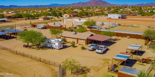 36425 10 St, Phoenix AZ 85085-7781 exterior