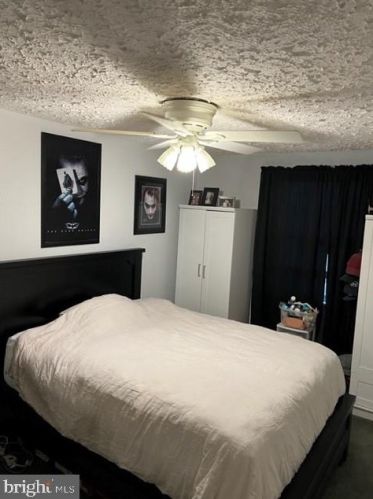 7158 Erdrick St, Philadelphia PA 19135-2602 exterior