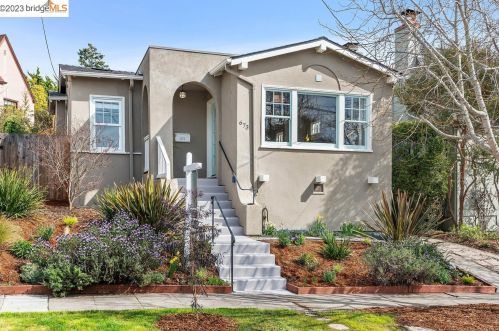 673 Peralta Ave, Berkeley, CA 94707-1508