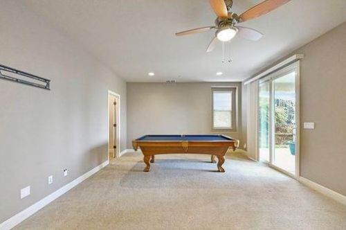 2110 Fenceline Dr, Folsom CA exterior