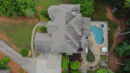 8069 Kenstone Ct, Atlanta GA 30350-4160 exterior