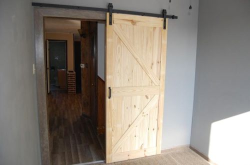 15 Division St, Pittsburgh PA 15122-1817 exterior