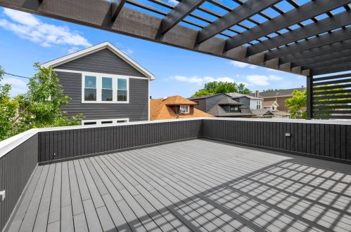 3642 Artesian Ave, Chicago IL  60618-4708 exterior