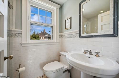 264 Upper Mtn Ave, Montclair NJ 07043-1417 exterior