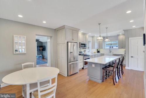 104 Morgan Ave, Riverton NJ 08077-1106 exterior