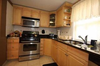 751 17th St, Philadelphia PA  19130-2834 exterior