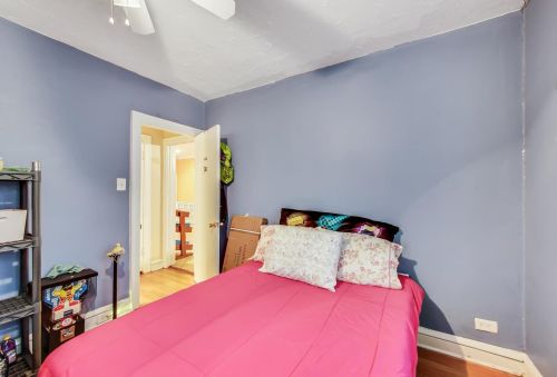 7441 Hoyne Ave, Chicago IL 60645-2281 exterior