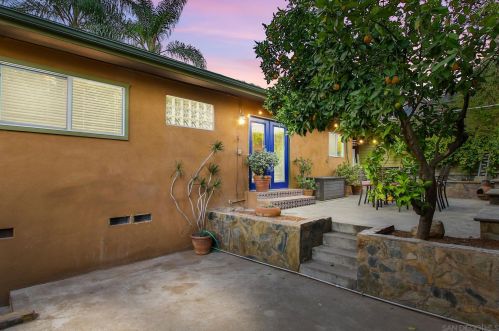 1936 Meade Ave, San Diego CA 92116-4017 exterior