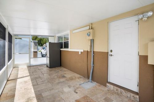 2022 44 Ter, Naples FL 34116-6441 exterior