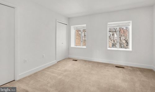 4341 Embassy Park Dr, Washington DC 20016-3607 exterior