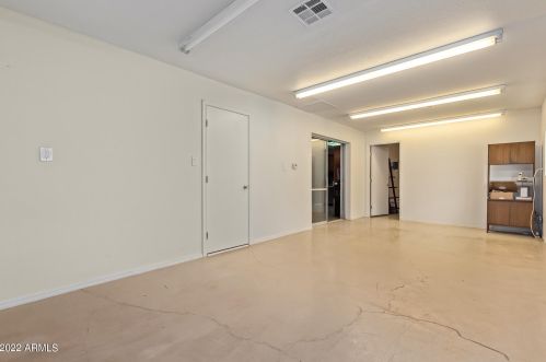 4114 10 Pl, Phoenix AZ 85014-1261 exterior