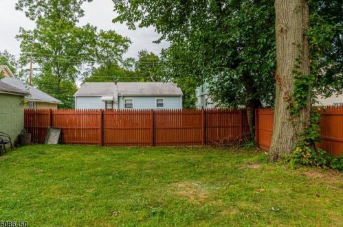 22 Berkeley Ter, Plainfield NJ 07062-1517 exterior