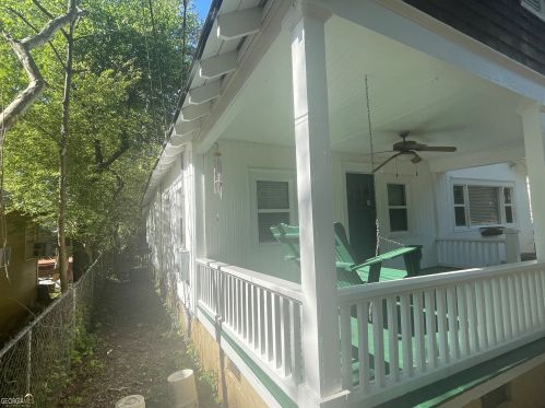 1750 Linwood Ave, Atlanta GA  30344-3159 exterior