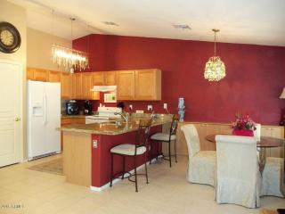 1458 Runaway Bay Dr, Chandler, AZ 85249-8598