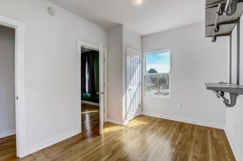 1101 72nd St, Milwaukee WI  53214-3119 exterior