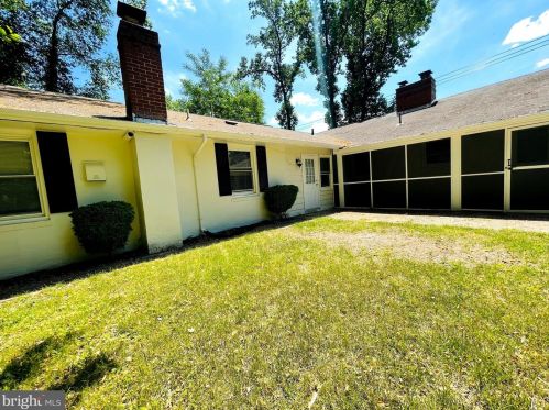 428 Northwest Dr, Silver Spring MD  20901-4417 exterior