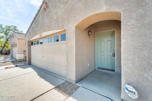 7104 31st Dr, Phoenix AZ  85041-9324 exterior